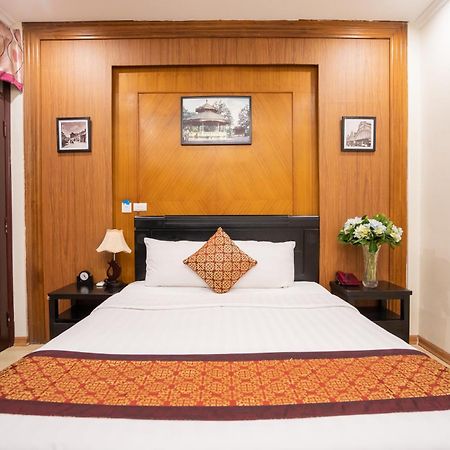 Ha Noi Lake View Hotel & Travel 河内 外观 照片