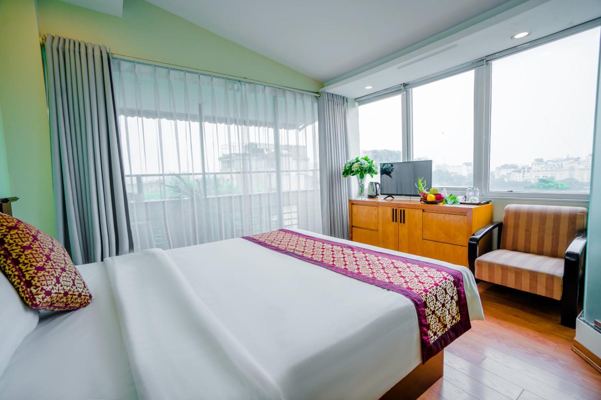 Ha Noi Lake View Hotel & Travel 河内 外观 照片