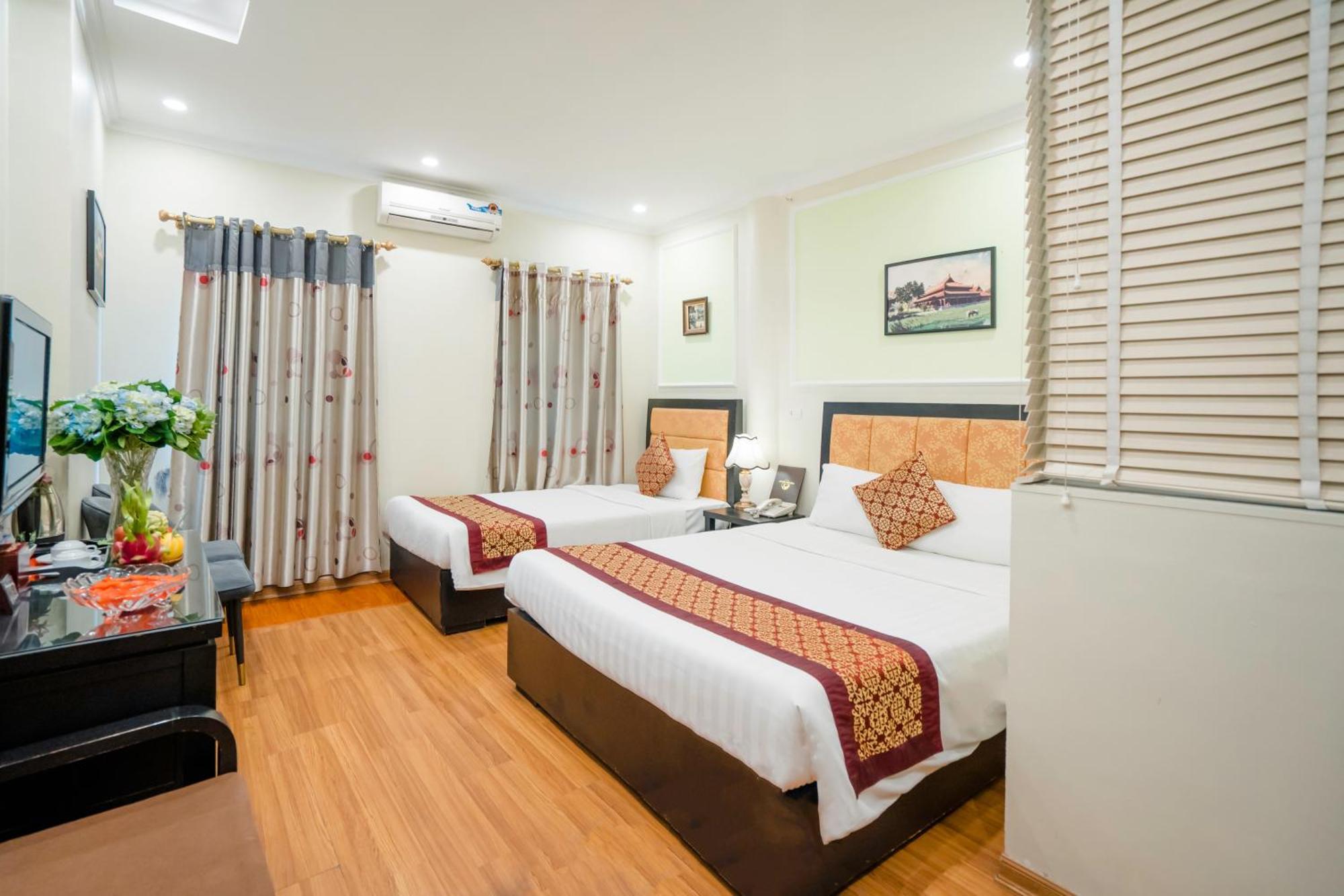 Ha Noi Lake View Hotel & Travel 河内 外观 照片