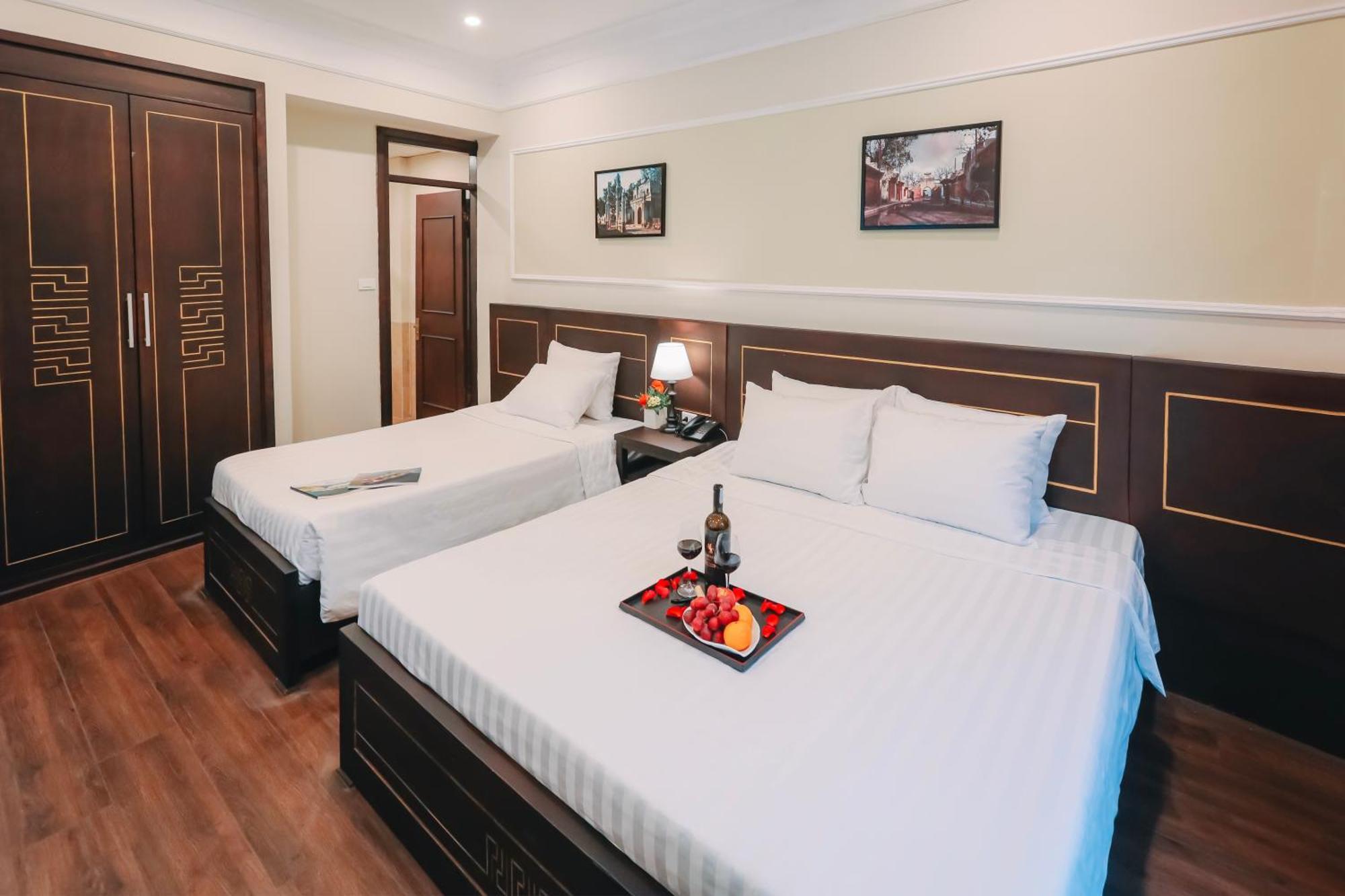 Ha Noi Lake View Hotel & Travel 河内 外观 照片