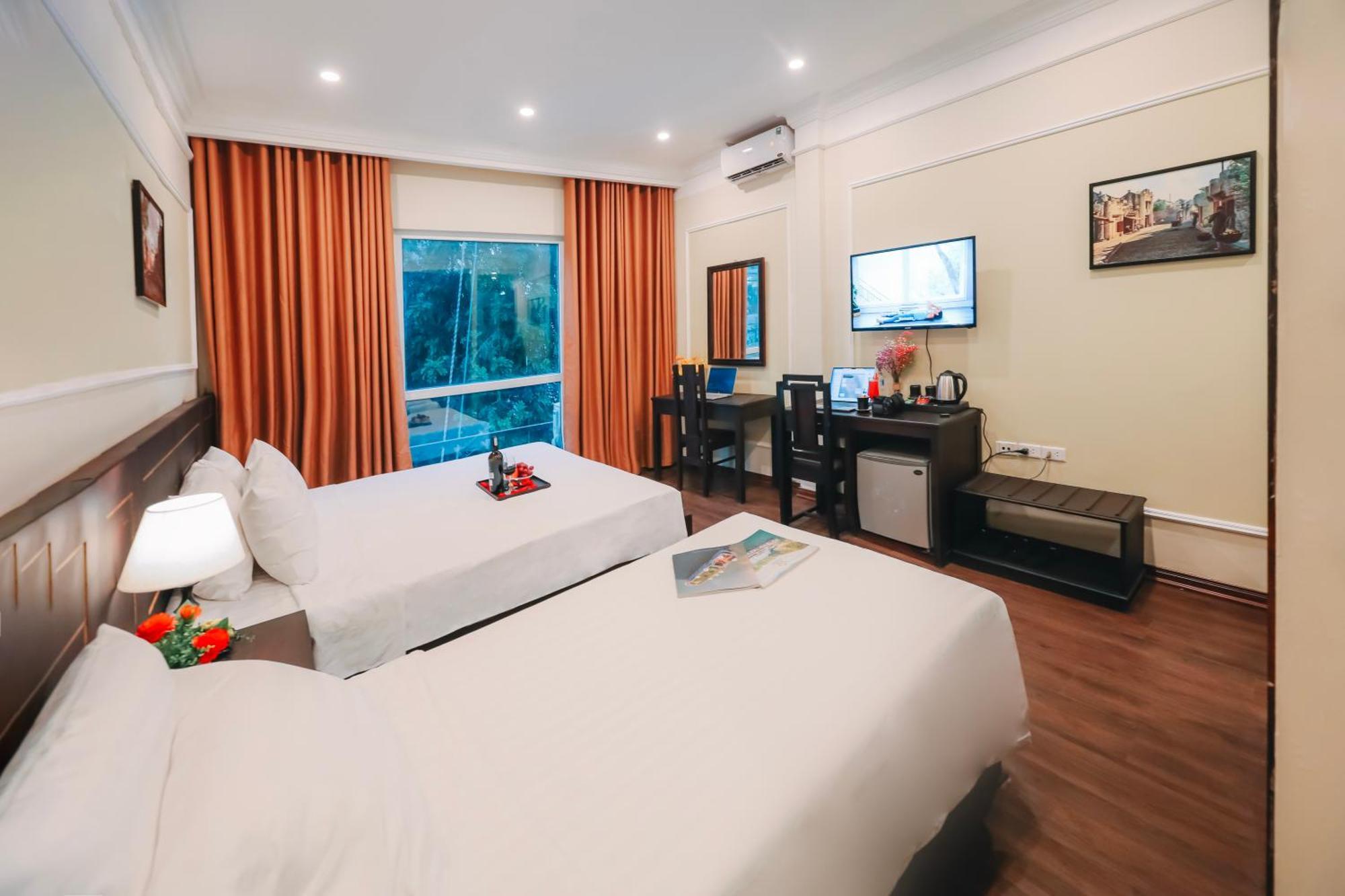 Ha Noi Lake View Hotel & Travel 河内 外观 照片