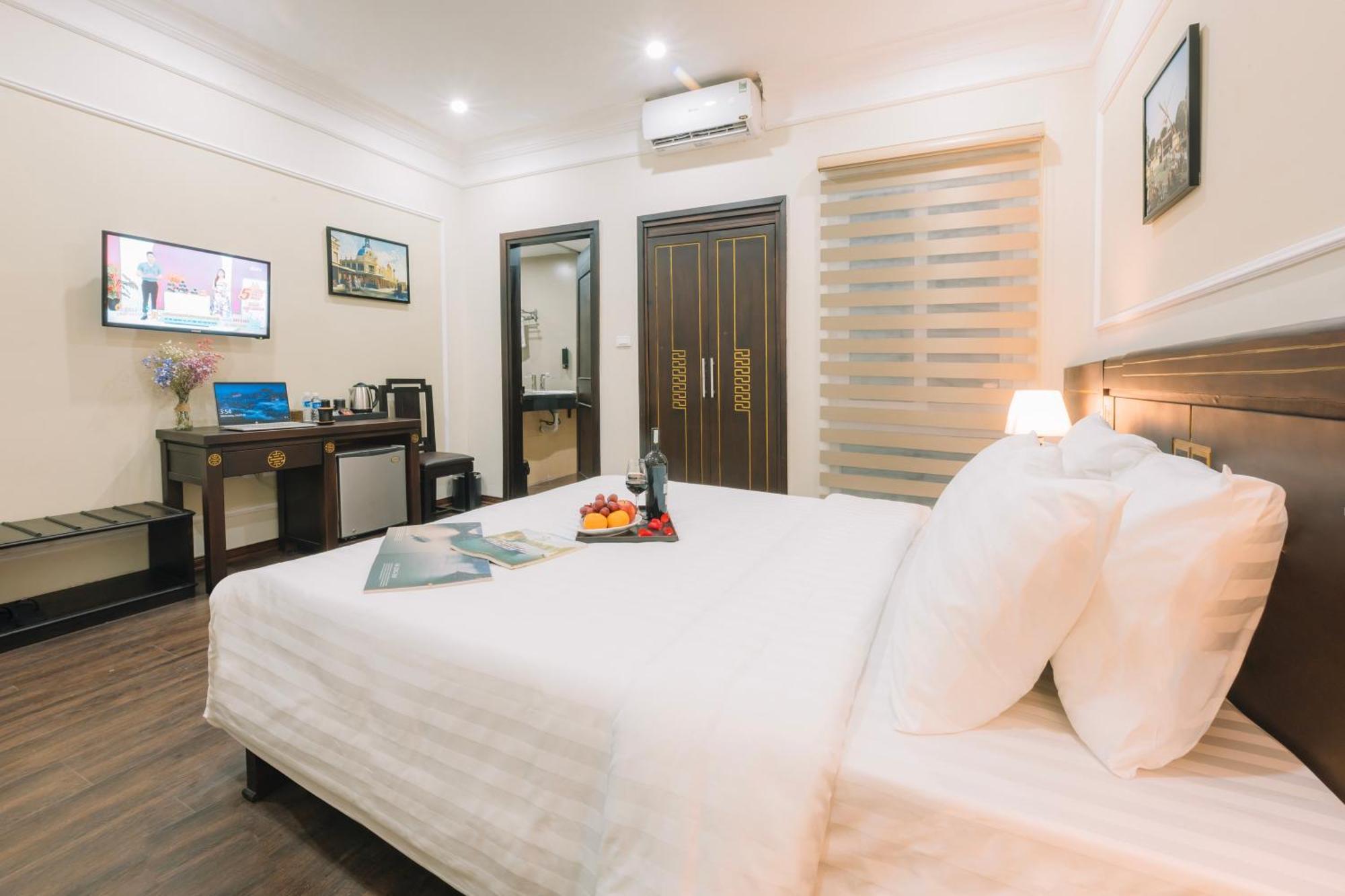 Ha Noi Lake View Hotel & Travel 河内 外观 照片