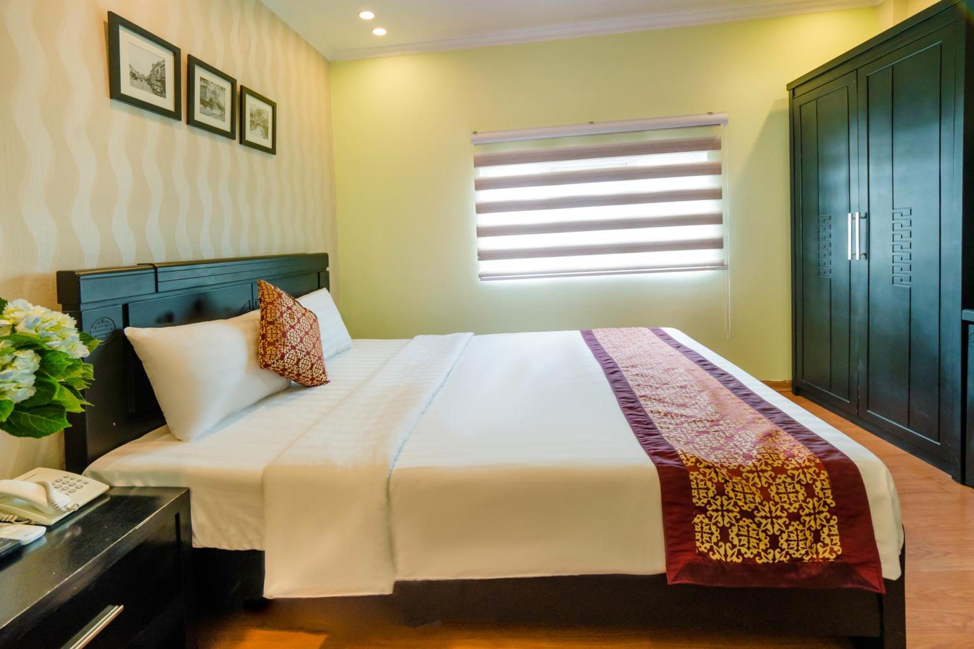 Ha Noi Lake View Hotel & Travel 河内 外观 照片