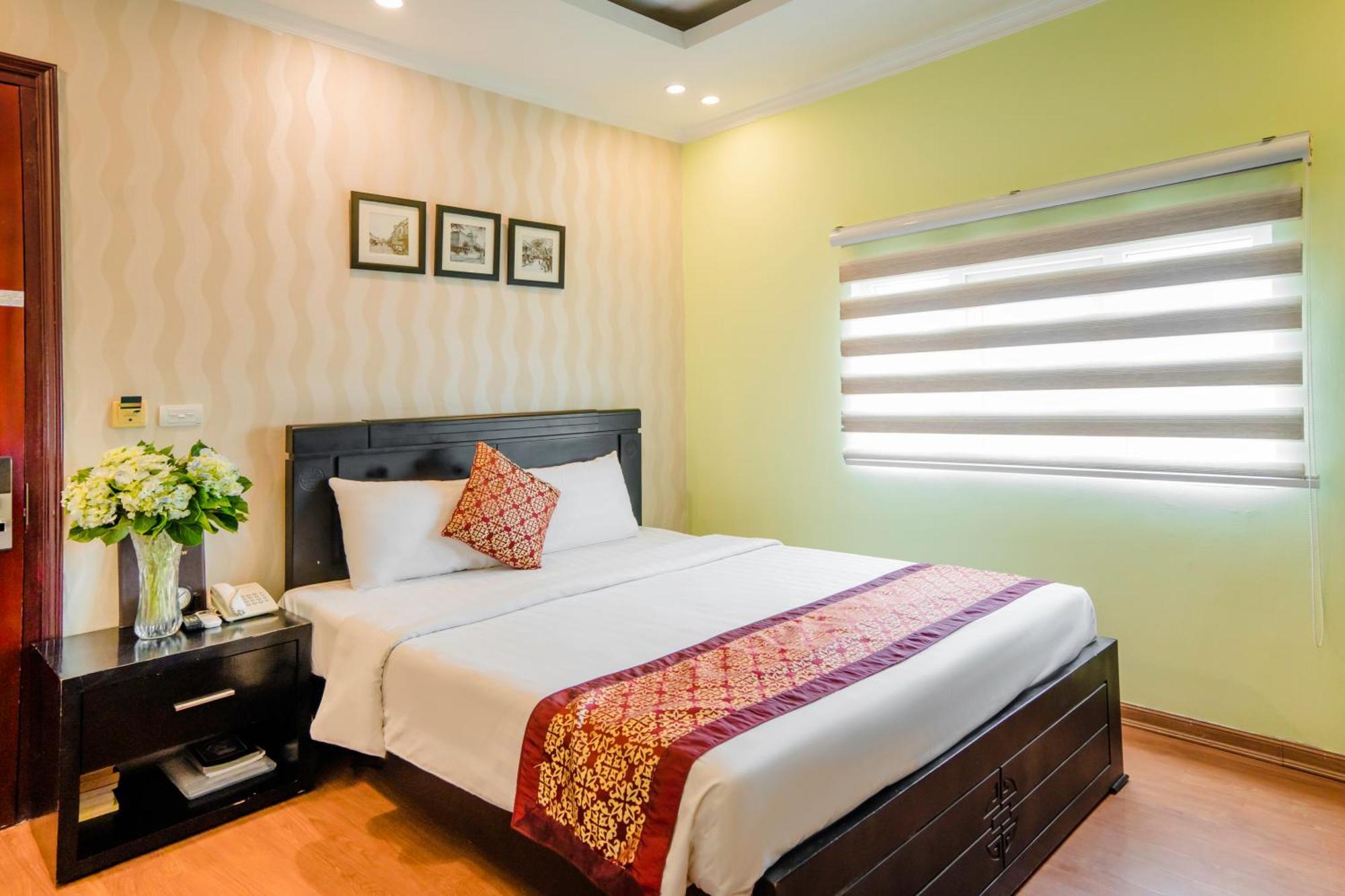 Ha Noi Lake View Hotel & Travel 河内 外观 照片