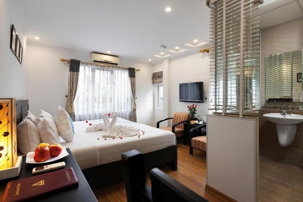 Ha Noi Lake View Hotel & Travel 河内 外观 照片